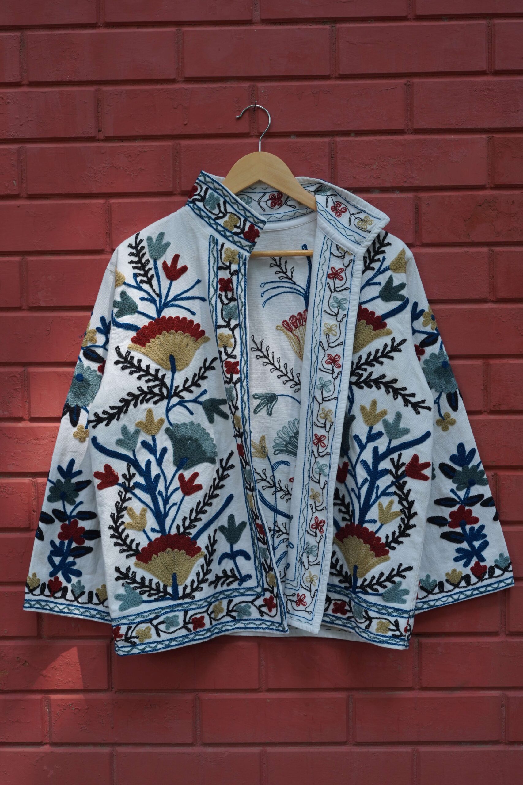 Womens White Velvet Embroidered Jacket with Floral Design - Image 7